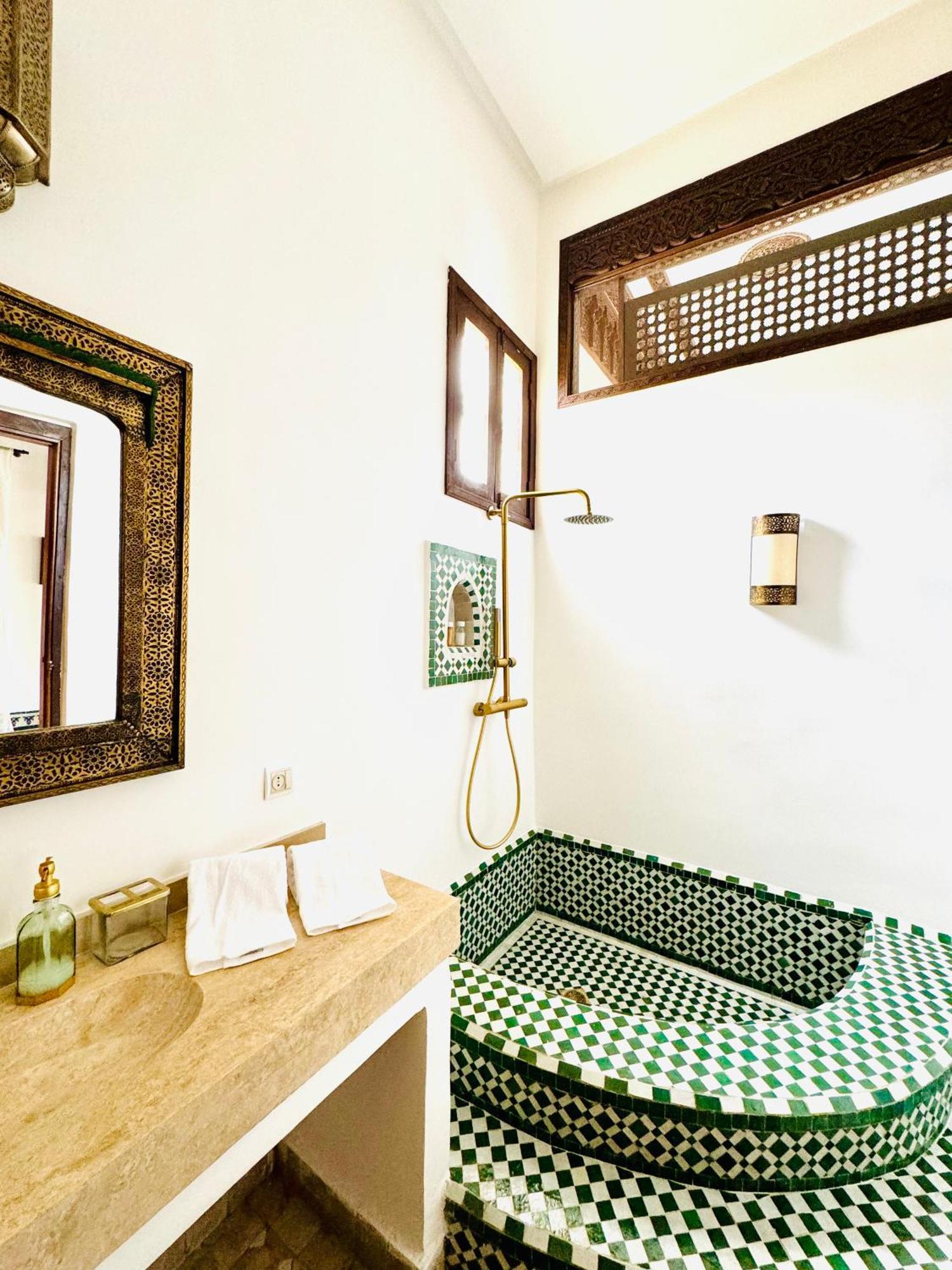 Riad Zawiyat フェズ エクステリア 写真
